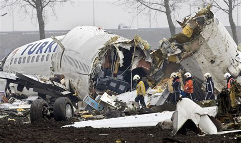 747 live issue today|Passenger plane crashes in remote China .
